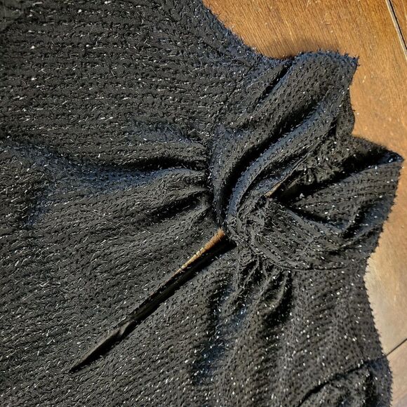 Nine West Blouse Small Black Metallic Long‎ Sleeve Keyhole Mock Neck Top Office - Picture 15 of 15